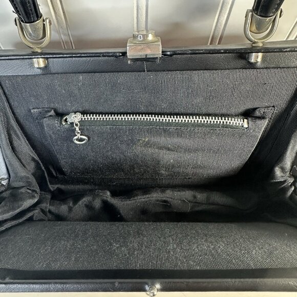 Vintage Doctor Handbag Purse Red Bevilacqua Velvet - Picture 5 of 10